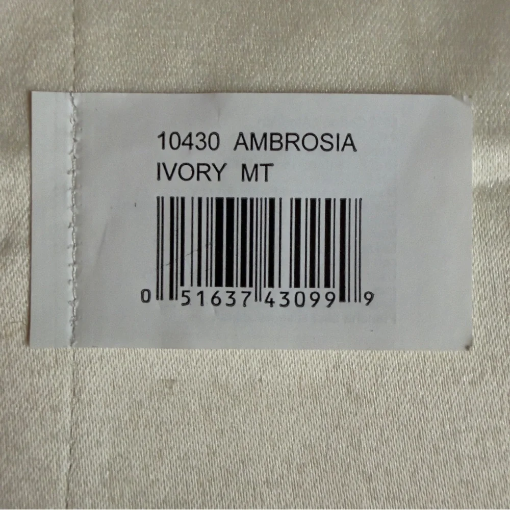 Bed Bath & Beyond Placemats Set Of 12 Ambrosia Textured In Linen And Ivory